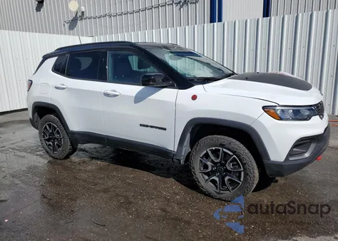 2025 Jeep Compass Trailhawk из США, поврежденный, VIN 3C4NJDDN1ST536705